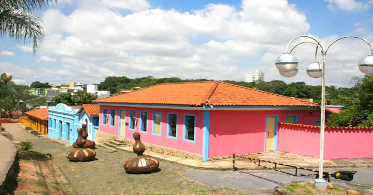 Pousadas Baratas em Contagem Minas Gerais