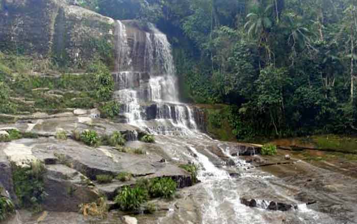 10 Cachoeiras de Ubatuba Que Você Deveria Conhecer 
