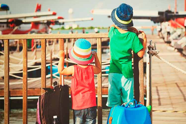 Vai Viajar com Bebês e Crianças: Veja essas 16 dicas essenciais