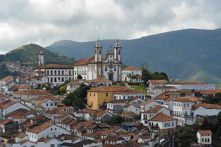 Visite Ouro Preto e seus Monumentos