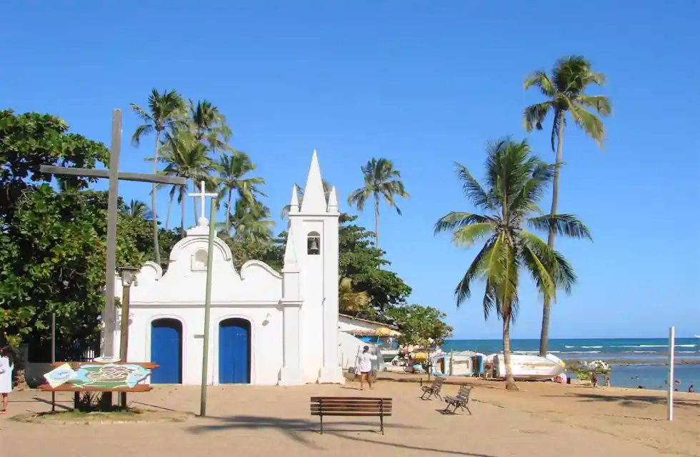 Descubra a Magia da Praia do Forte