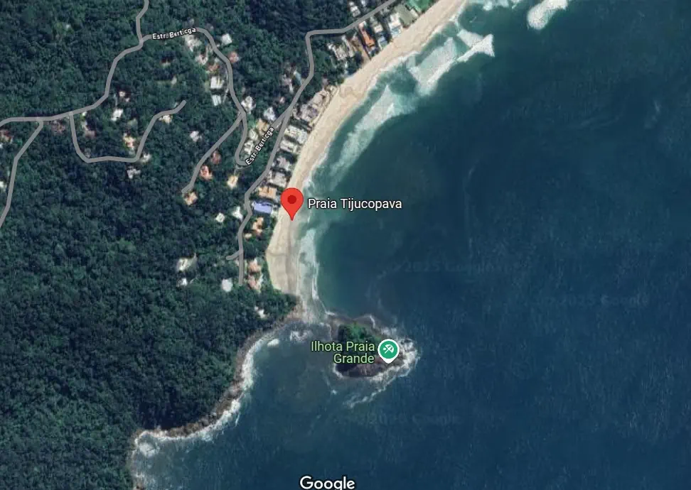 Onde fica a Praia de Tijucopava