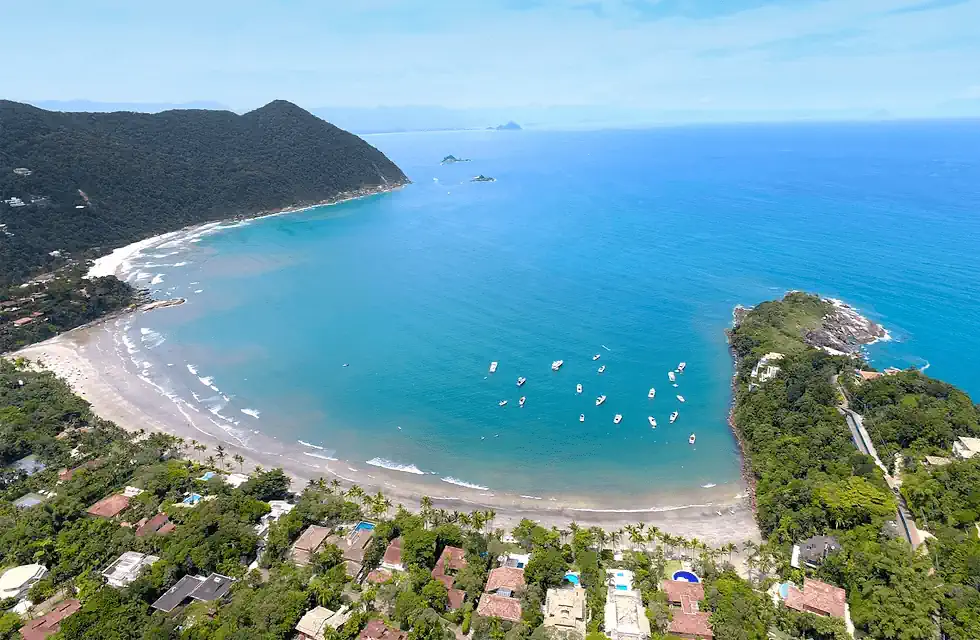 Praia de Iporanga em Guarujá