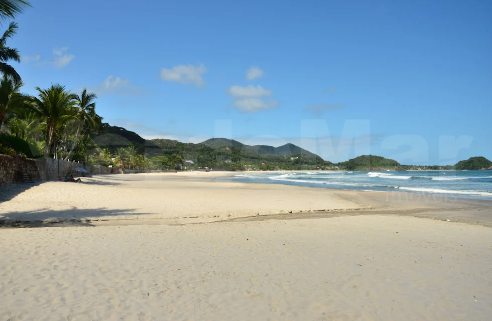 Praia de Tijucopava