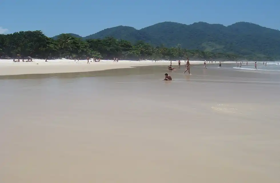 Praias Próprias para Banho em Angra dos Reis