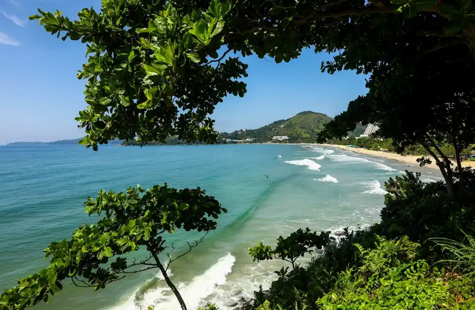 praia das toninhas