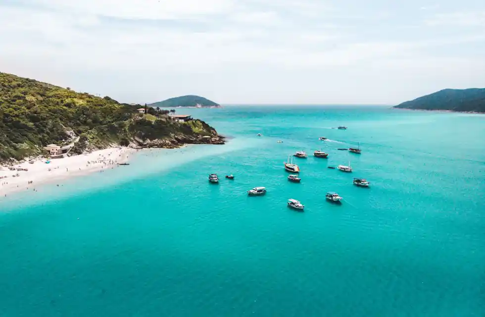 Praia do Farol em Arraial do Cabo, onde fica? Conheça esse paraíso eleito o mais perfeito do Brasil 2 Praia do Farol em Arraial do Cabo
