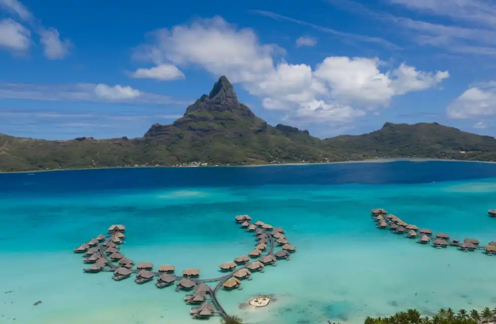 Descubra as 10 Praias Mais Azuis do Mundo