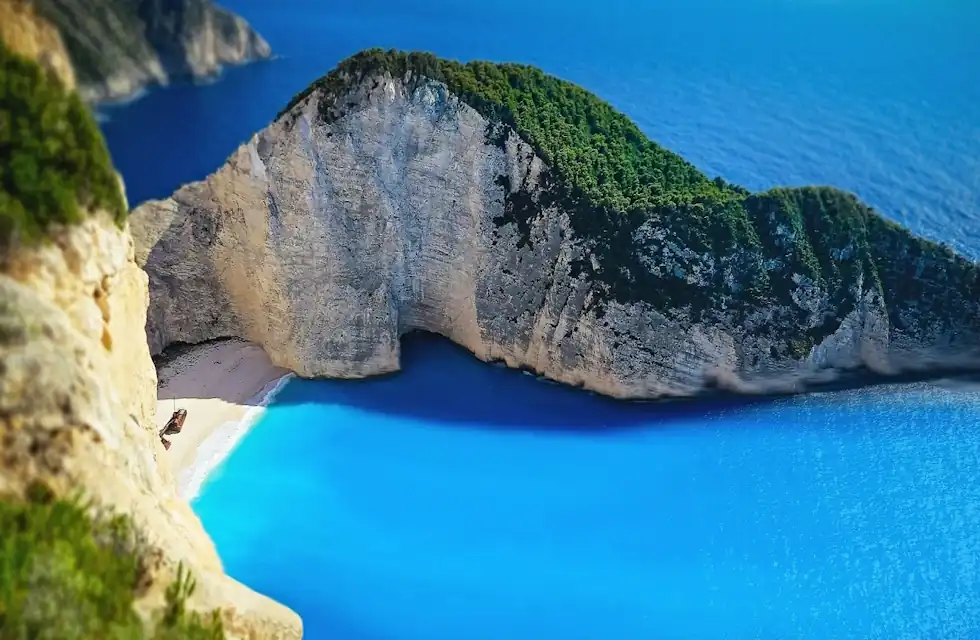 Descubra as 10 Praias Mais Azuis do Mundo