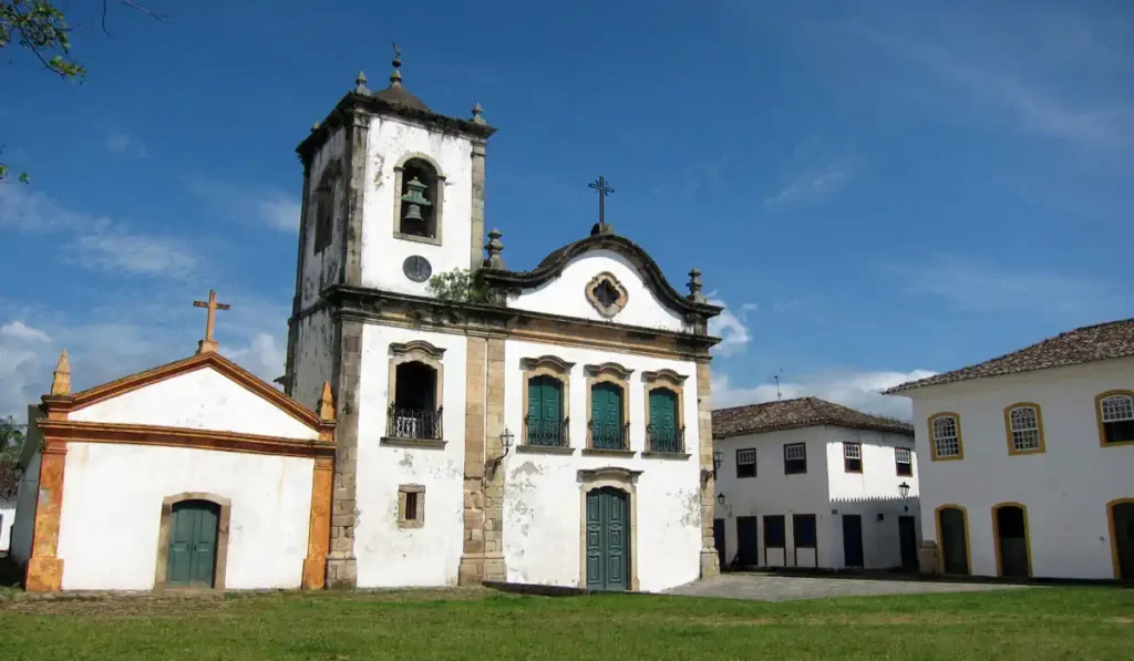 O Que Fazer em Paraty à Noite