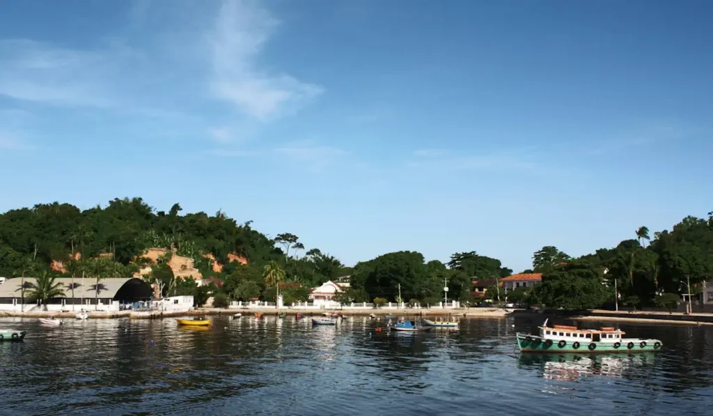 Guia Completo da Ilha de Paquetá: Como Chegar, O que fazer e Onde comer (passo a passo atualizado) 2 Ilha de Paquetá