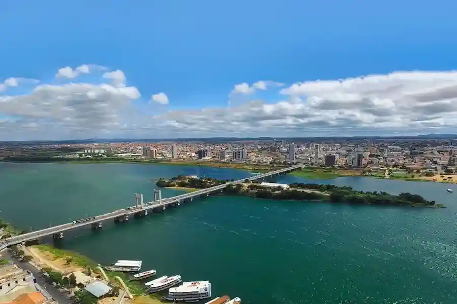 O que Fazer em Juazeiro, Bahia: Seu Guia Completo para Desbravar 14 Joias do Vale do São Francisco 2 O que Fazer em Juazeiro, Bahia: Seu Guia Completo para Desbravar 14 Joias do Vale do São Francisco 1